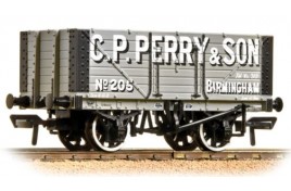 7 Plank Wagon Fixed End 'C. P. Perry' Grey OO Gauge